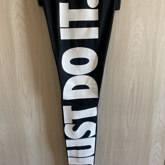 Womens Nike “just do it” outfit - Picture 5 of 8